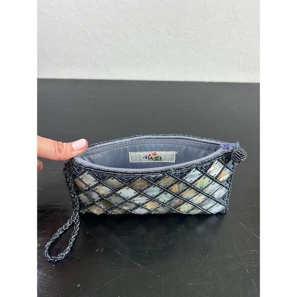 Blue bead details  ,other of pearl- details wristlet- clutch- zips preowned - Picture 4 of 6